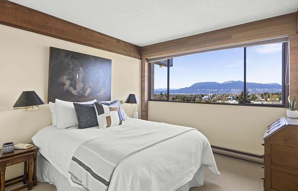 5012 Maple Street Quilchena