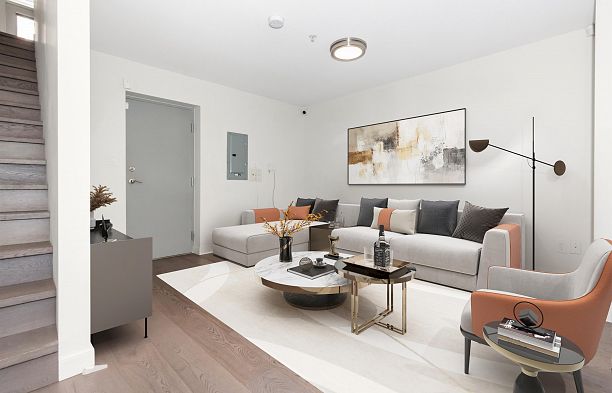 765 W 42nd Avenue Oakridge VW