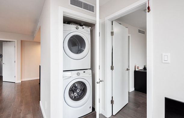 402 8238 Lord Street Marpole