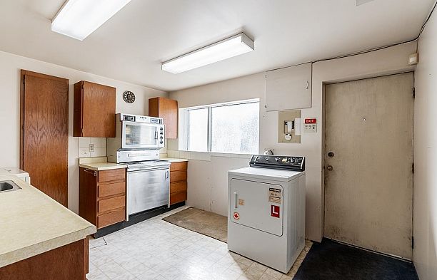 5240 East Boulevard Quilchena