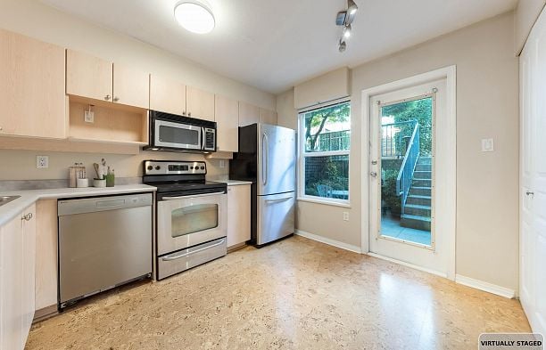 229 E 11th Avenue Mount Pleasant VE