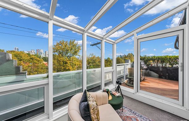 2243 Oak Street Fairview VW