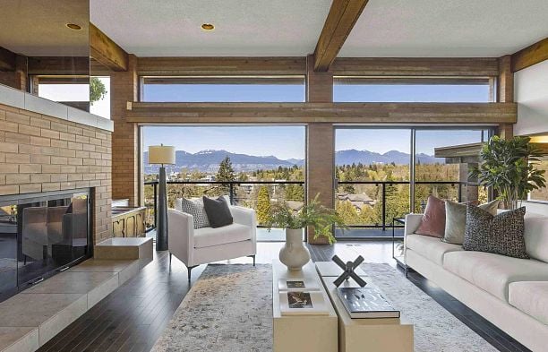 5012 Maple Street Quilchena