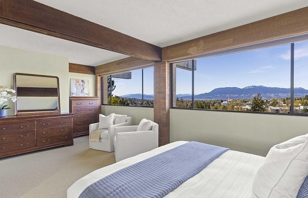 5012 Maple Street Quilchena