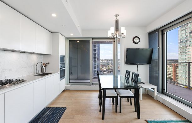 1205 1480 Howe Street Yaletown