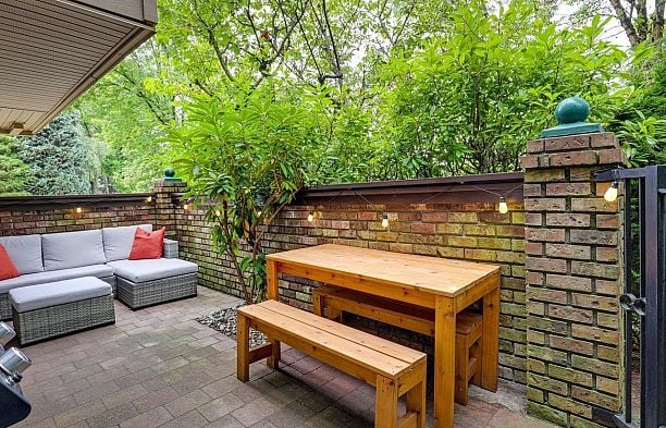 102 1266 W 13th Avenue Fairview VW