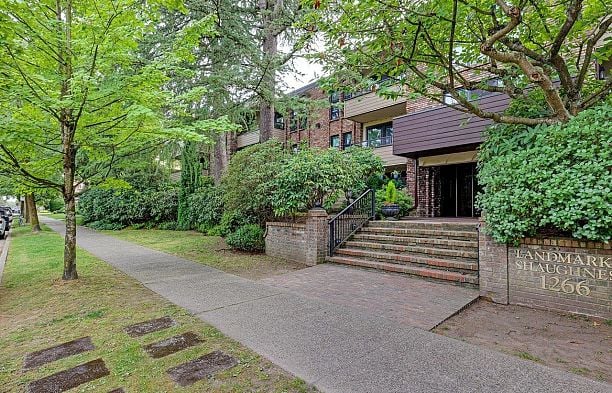 102 1266 W 13th Avenue Fairview VW