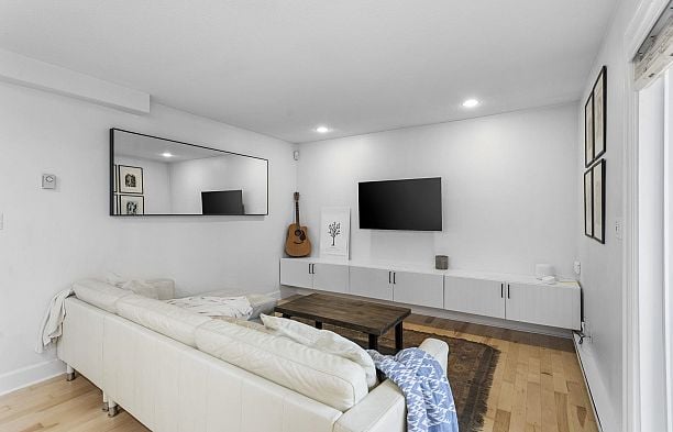 104 1045 W 8th Avenue Fairview VW