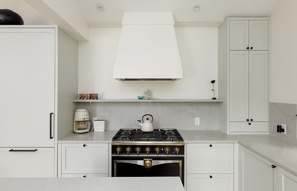 2502 W 33rd Avenue MacKenzie Heights