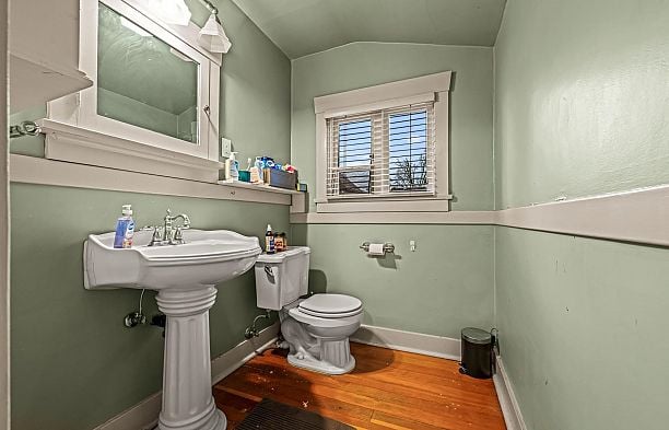 660 W 13th Avenue Fairview VW