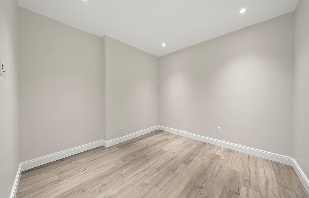 1458 W 45th Avenue South Granville