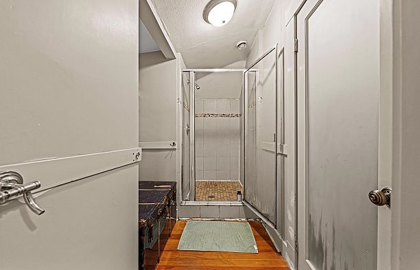 660 W 13th Avenue Fairview VW