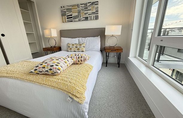 302 6859 Cambie Street South Cambie