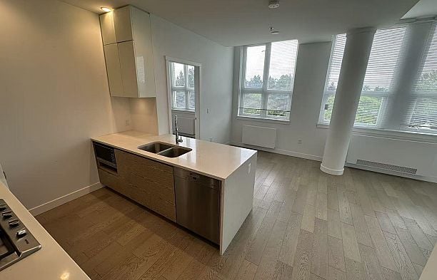 406 6733 Cambie Street South Cambie