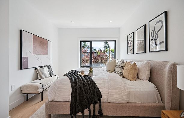 #1 1079 E 14th Avenue Mount Pleasant VE