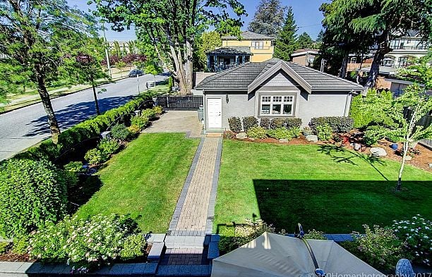 6981 Laurel Street South Cambie