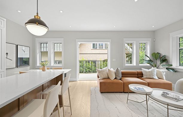 1458 W 45th Avenue South Granville