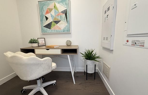 302 6859 Cambie Street South Cambie