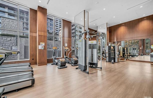 708 455 SW Marine Drive Marpole