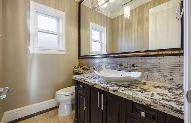 4482 Brakenridge Street Quilchena