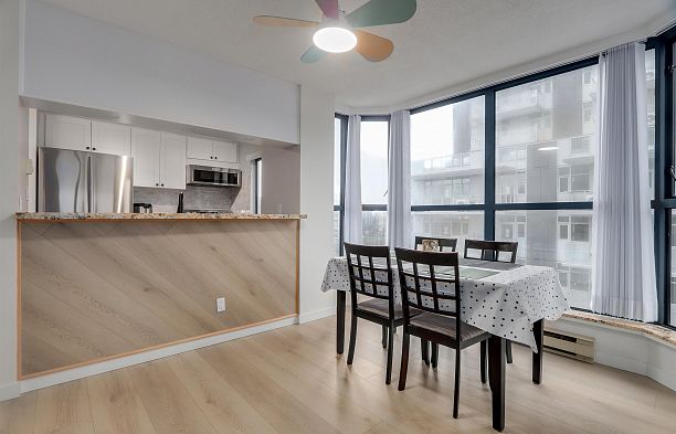 810 1268 W Broadway Fairview VW