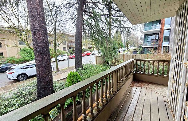 207 350 E 5th Avenue Mount Pleasant VE