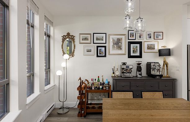 828 W 6th Avenue Fairview VW