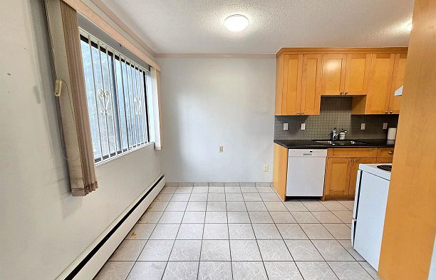 207 350 E 5th Avenue Mount Pleasant VE