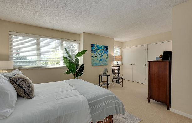 4035 Springtree Drive Quilchena