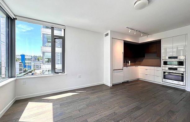 407 1678 Pullman Porter Street Mount Pleasant VE