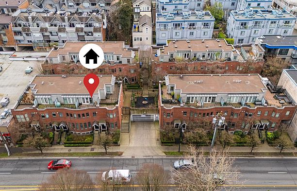 828 W 6th Avenue Fairview VW