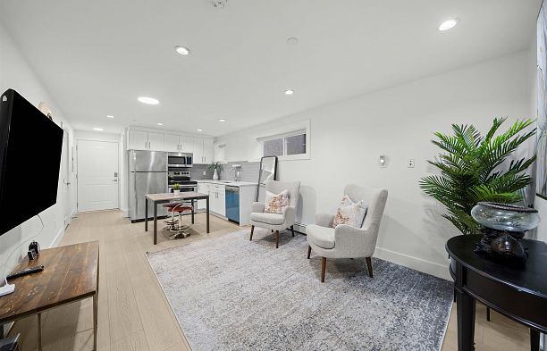 870 W 59th Avenue Marpole