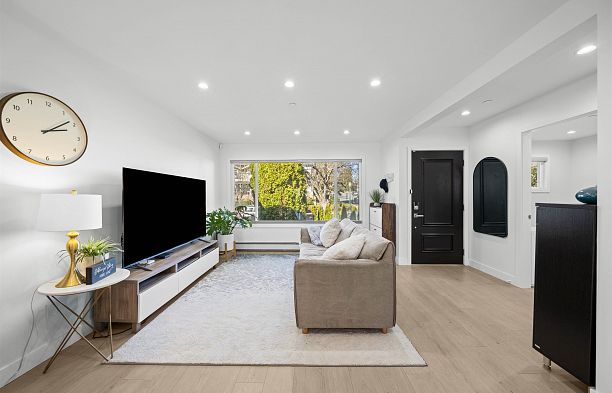 870 W 59th Avenue Marpole