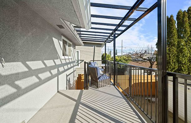 870 W 59th Avenue Marpole