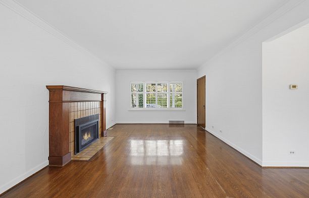 5761 Holland Street Southlands