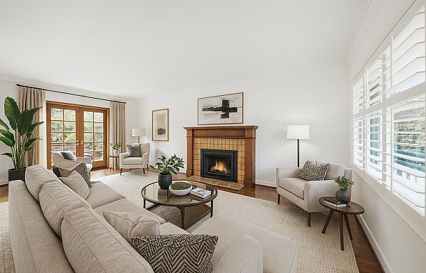 5761 Holland Street Southlands