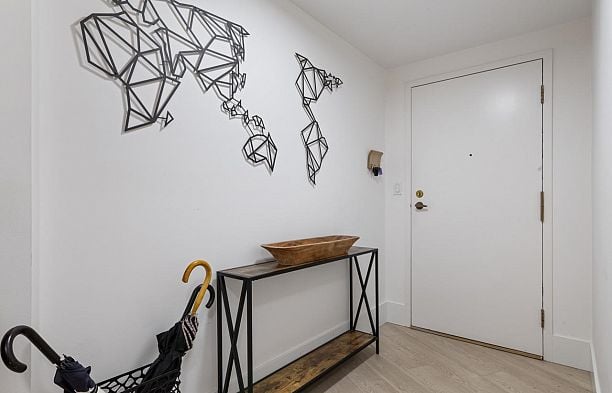 204 2410 Cornwall Avenue Kitsilano