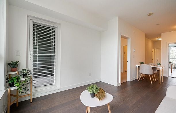 310 5325 West Boulevard Kerrisdale