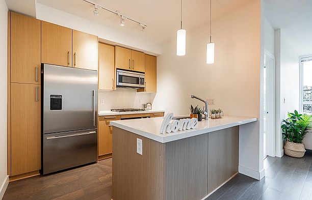 310 5325 West Boulevard Kerrisdale