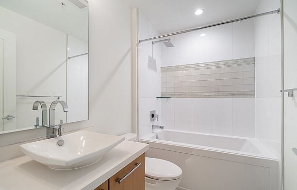 310 5325 West Boulevard Kerrisdale