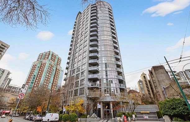 906 1050 Smithe Street West End VW