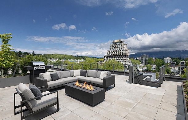 406 3668 W 10th Avenue Kitsilano