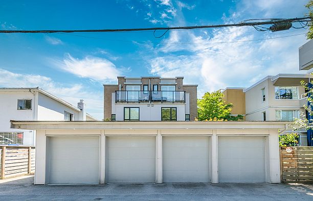 2431 W Broadway Kitsilano