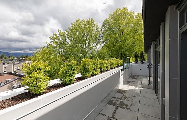 406 3668 W 10th Avenue Kitsilano