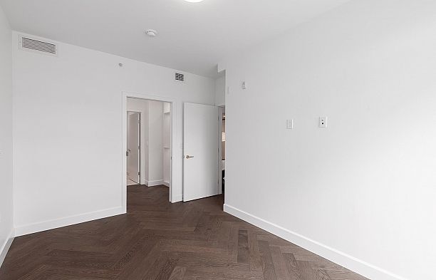 406 3668 W 10th Avenue Kitsilano