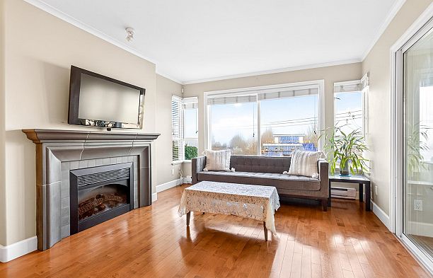 406 2103 W 45th Avenue Kerrisdale