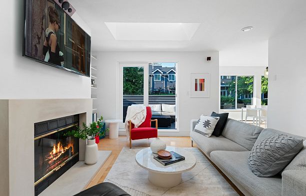 2343 W 7th Avenue Kitsilano