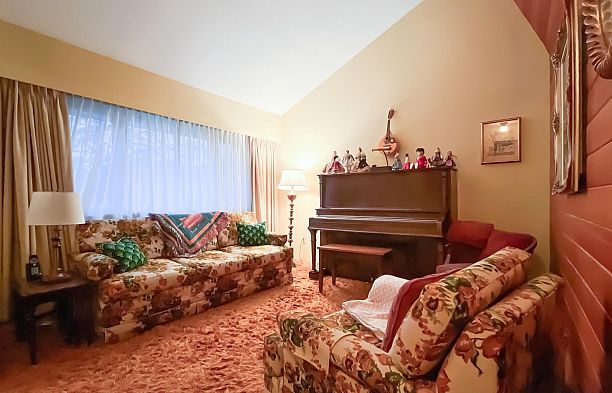 4680 W 15th Avenue Point Grey