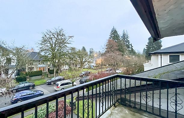 4680 W 15th Avenue Point Grey