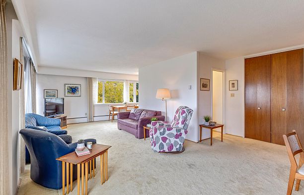 402 6026 Tisdall Street Oakridge VW